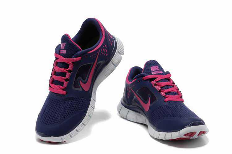 femme nike free run cru